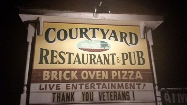 Courtyard Restaurant & Pub